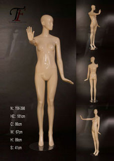 女性模特