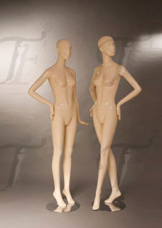 女性模特